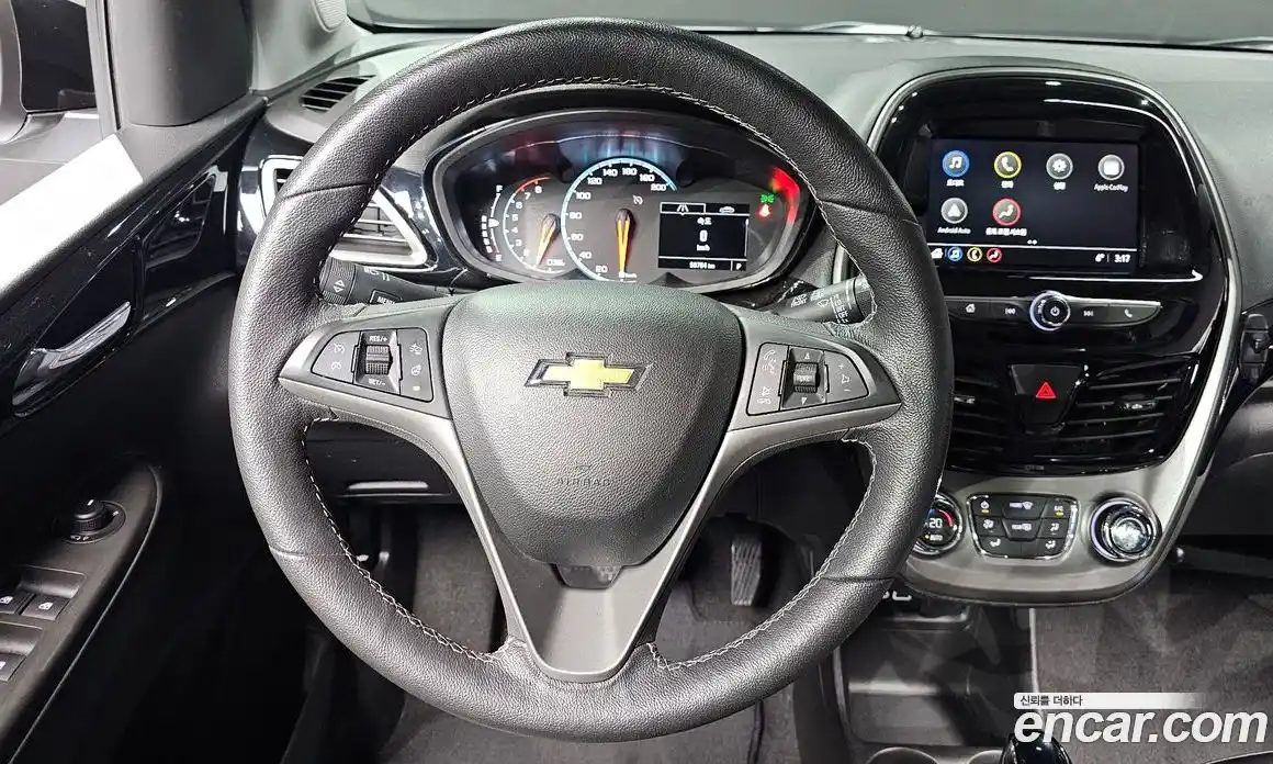 Chevrolet Spark 2022 1.0 Автомат в Москве № 411376, фото 13