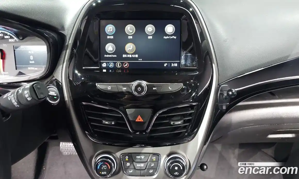 Chevrolet Spark 2022 1.0 Автомат в Москве № 411376, фото 14