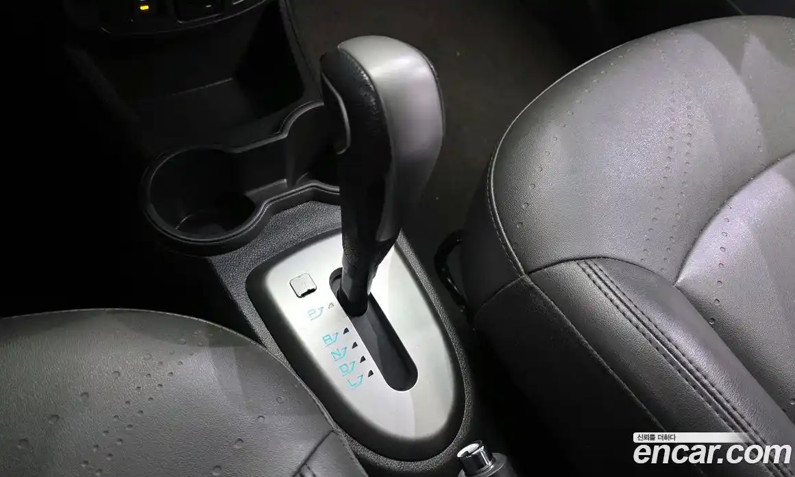 Chevrolet Spark 2015 1.0 Автомат в Москве № 41310, фото 20