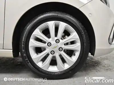 Chevrolet Spark 2018 1.0 Автомат в Москве № 41370, миниатюра 5