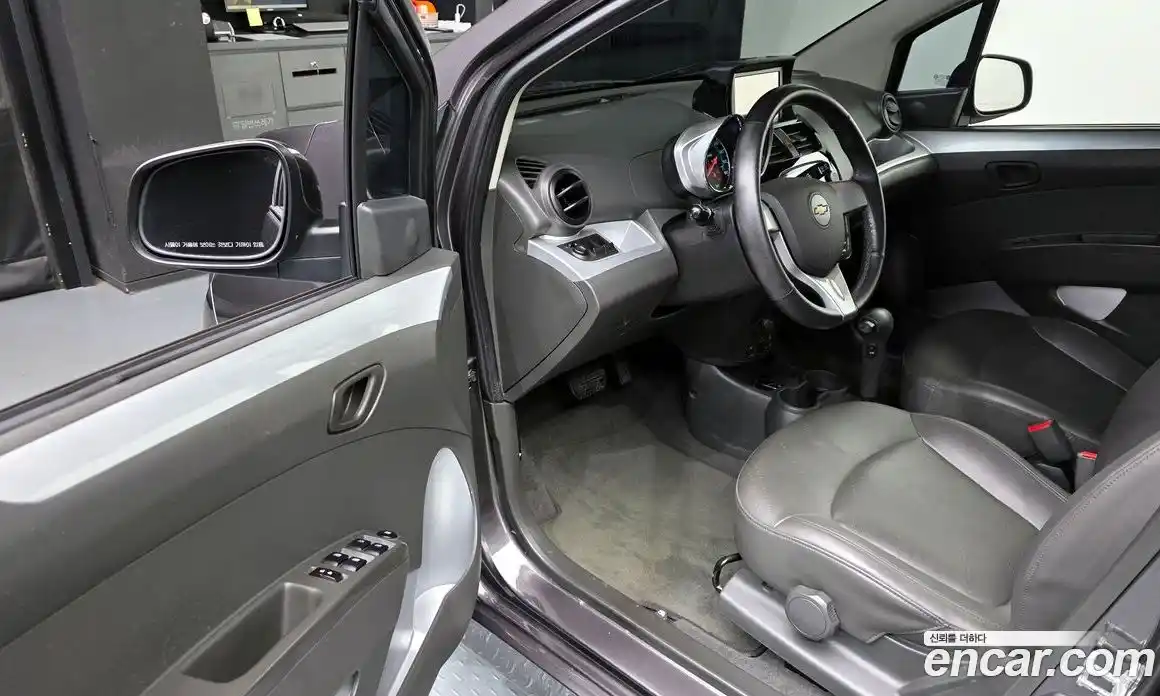 Chevrolet Spark 2014 1.0 Автомат в Москве № 41583, фото 11