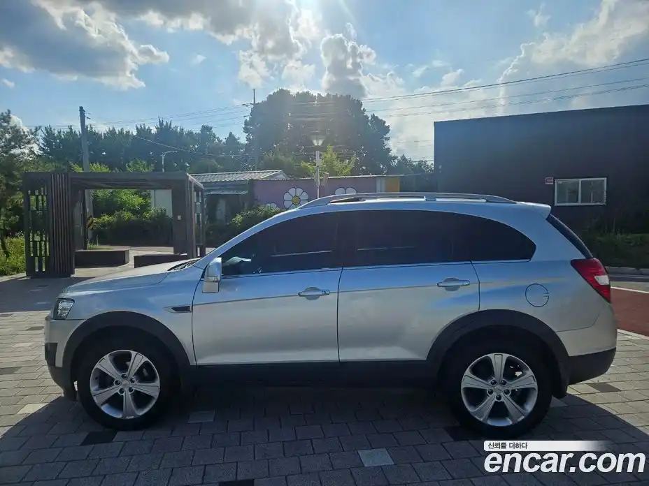 Chevrolet Captiva 2011 2.2 Автомат в Москве № 42046, фото 16