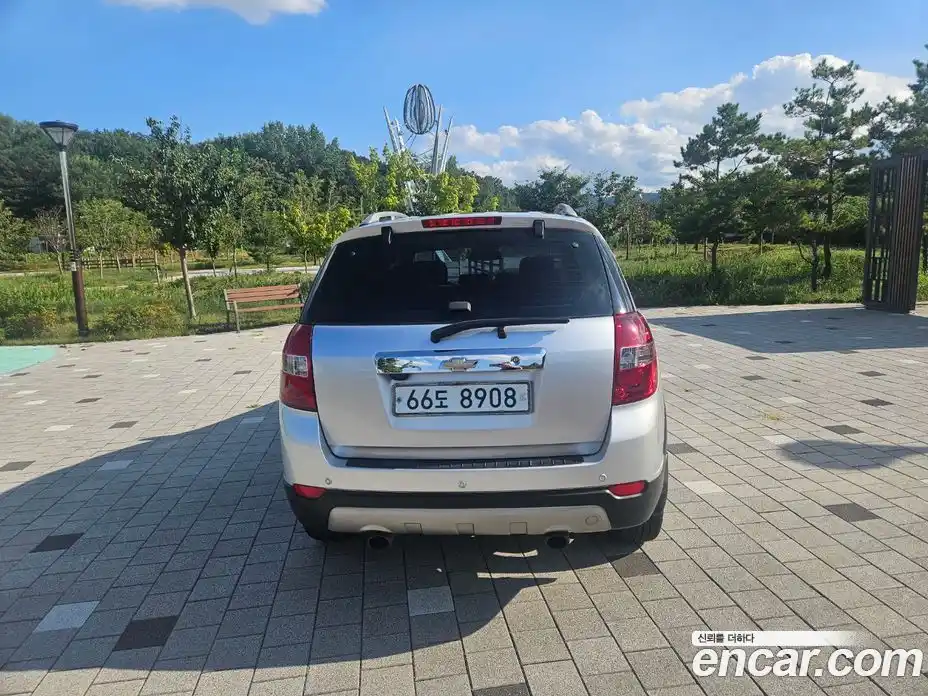 Chevrolet Captiva 2011 2.2 Автомат в Москве № 42046, фото 17