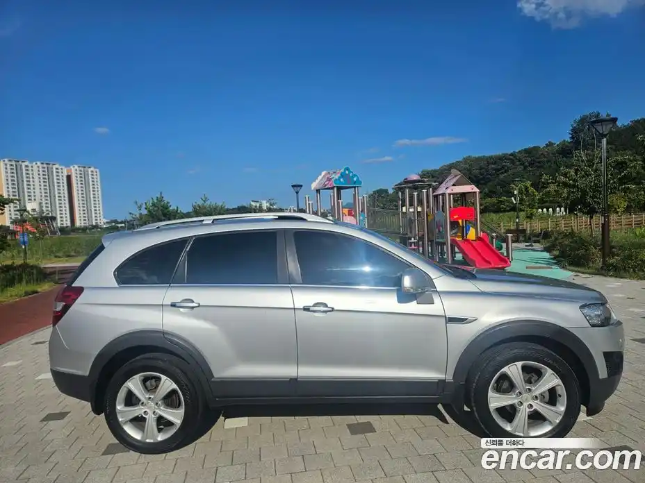 Chevrolet Captiva 2011 2.2 Автомат в Москве № 42046, фото 18