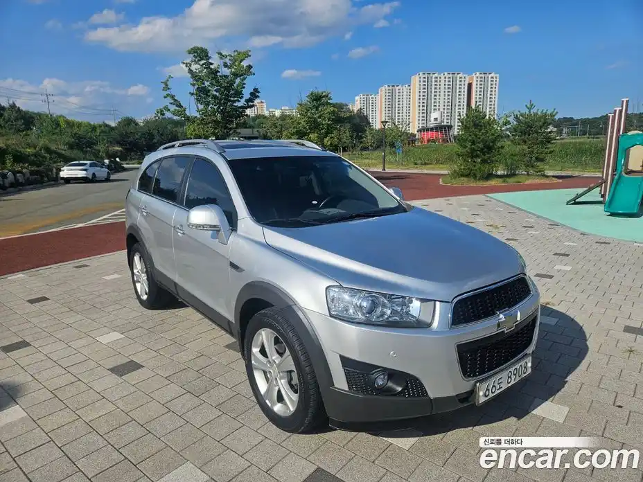 Chevrolet Captiva 2011 2.2 Автомат в Москве № 42046, фото 19