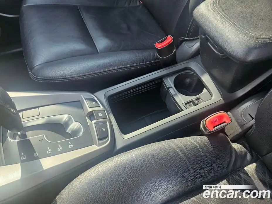 Chevrolet Captiva 2011 2.2 Автомат в Москве № 42046, фото 7