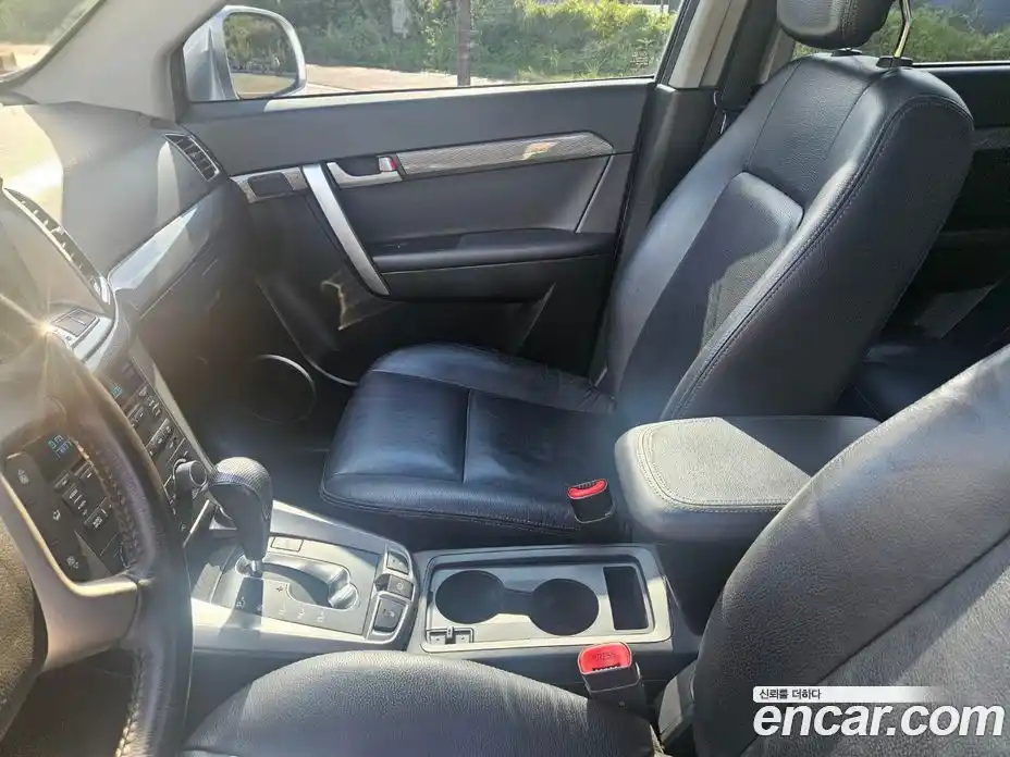 Chevrolet Captiva 2011 2.2 Автомат в Москве № 42046, фото 8