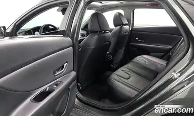 Hyundai Avante 2023 1.6 Автомат в Москве № 44361, миниатюра 12