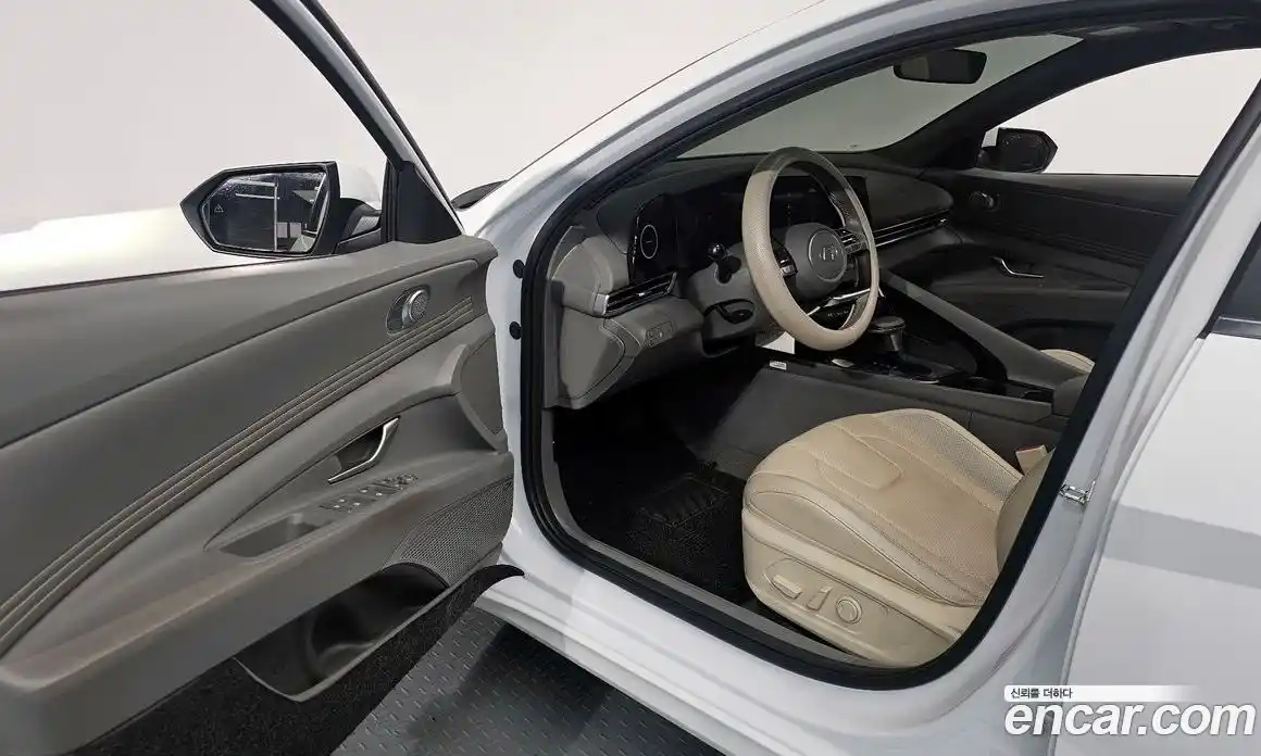 Hyundai Avante 2024 1.6 Автомат в Москве № 47680, фото 6