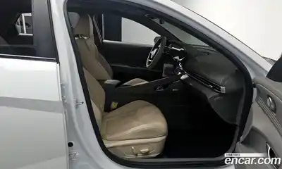 Hyundai Avante 2024 1.6 Автомат в Москве № 47680, миниатюра 7