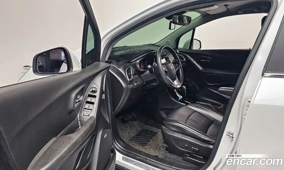 Chevrolet Trax 2017 1.4 Автомат в Москве № 63305, фото 12