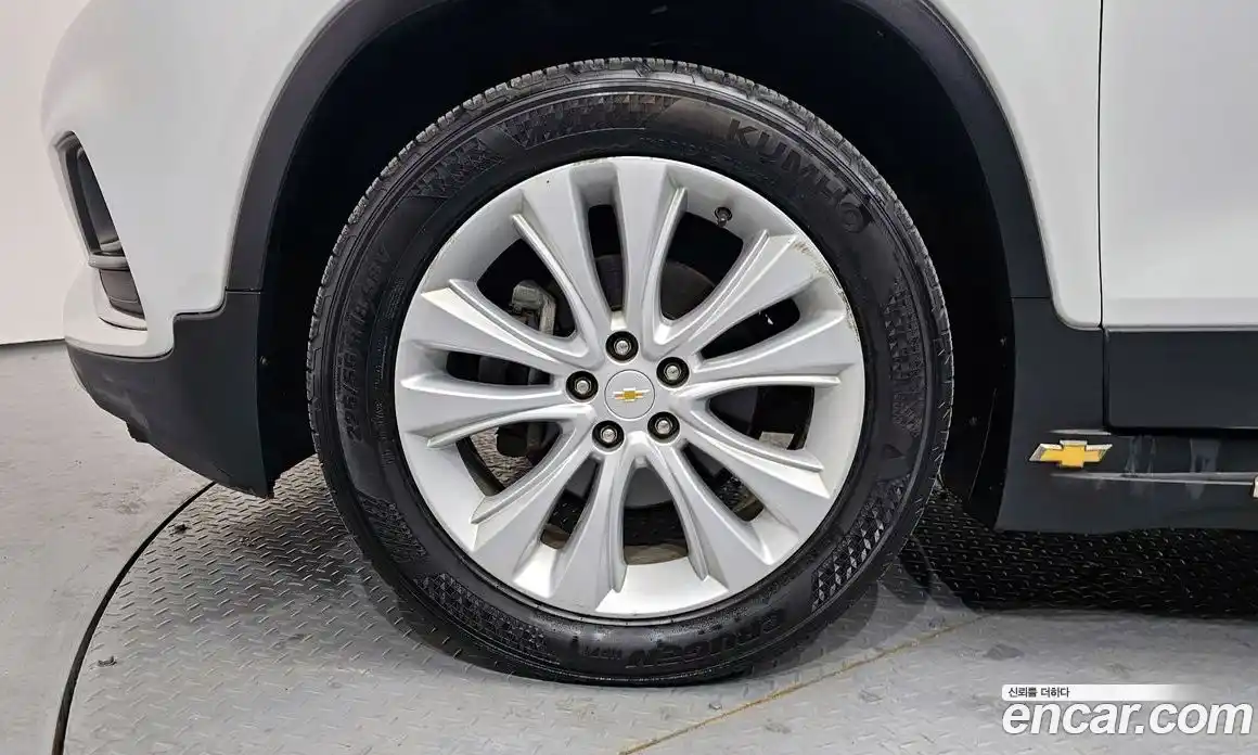 Chevrolet Trax 2017 1.4 Автомат в Москве № 63305, фото 3