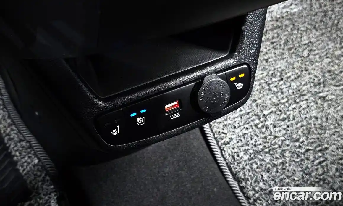 Kia Ray 2023 1.0 Автомат в Москве № 74728, фото 18