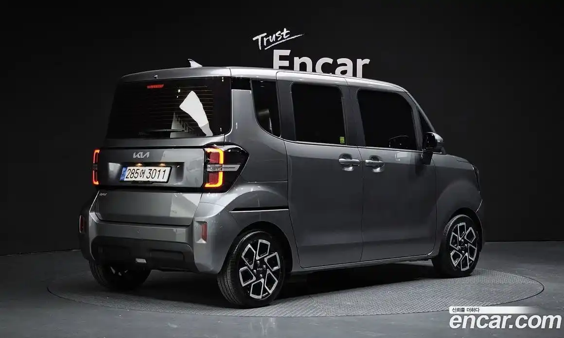 Kia Ray 2023 1.0 Автомат в Москве № 74728, фото 20