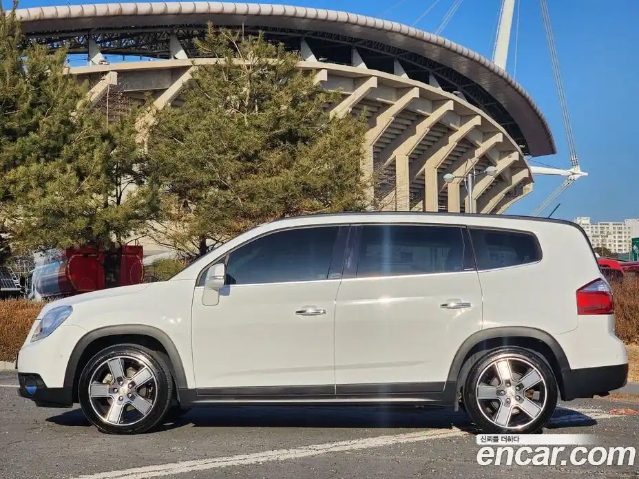 Chevrolet Orlando 2015 2.0 Автомат в Москве № 83999, фото 5