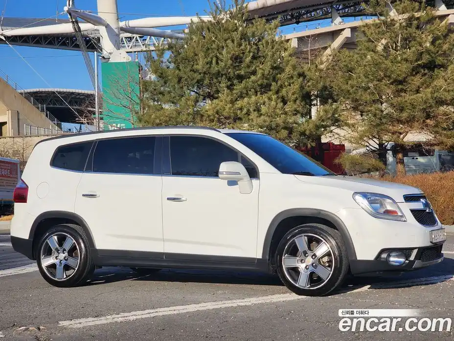 Chevrolet Orlando 2015 2.0 Автомат в Москве № 83999, фото 7