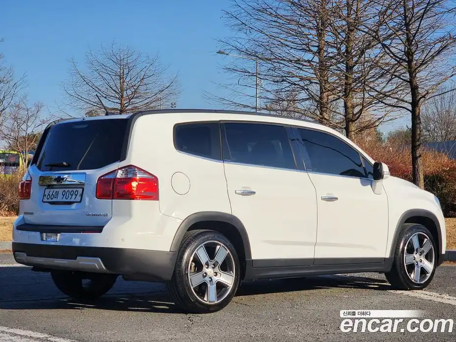 Chevrolet Orlando 2015 2.0 Автомат в Москве № 83999, фото 9