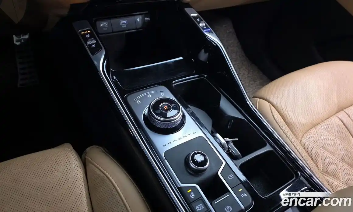 Kia Sorento 2022 1.6 Автомат в Москве № 9568, фото 11