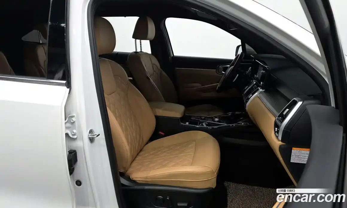 Kia Sorento 2022 1.6 Автомат в Москве № 9568, фото 14