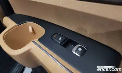 Kia Sorento 2023 1.6 Автомат в Москве № 101445, миниатюра 4