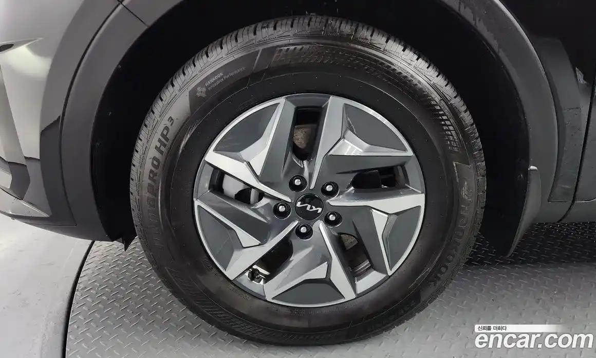 Kia Sorento 2023 1.6 Автомат в Москве № 101445, фото 5