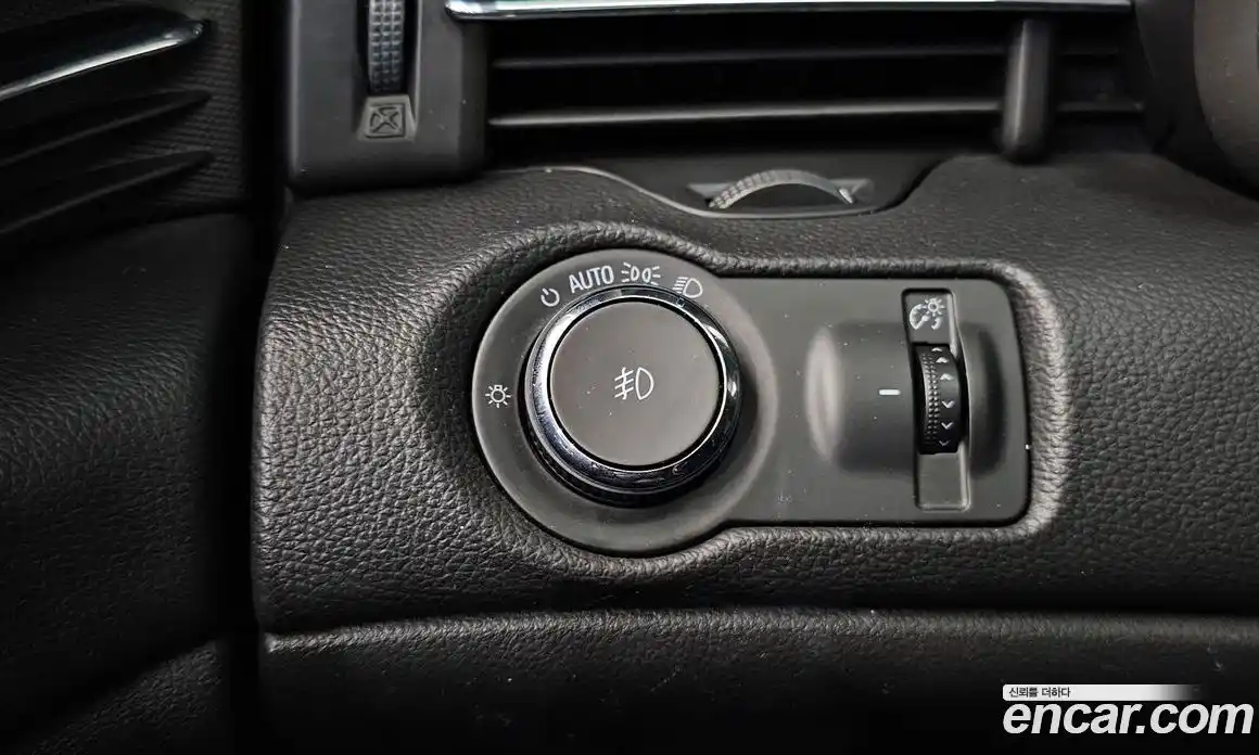 Chevrolet Malibu 2015 2.0 Автомат в Москве № 103580, фото 14