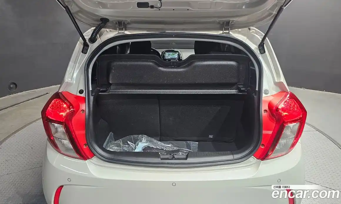 Chevrolet Spark 2020 1.0 Автомат в Москве № 103913, фото 4