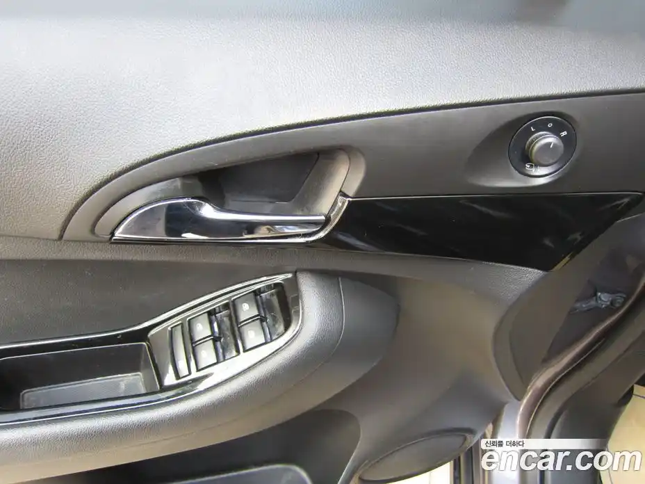 Chevrolet Orlando 2014 2.0 Автомат в Москве № 104154, фото 13