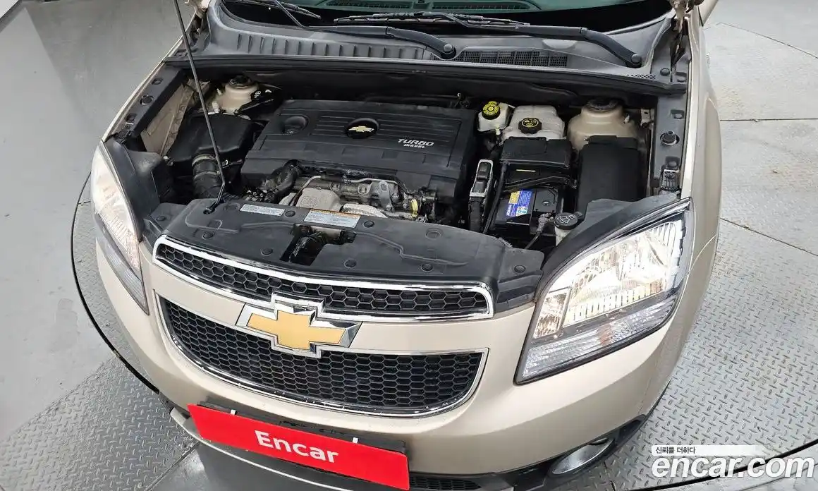 Chevrolet Orlando 2012 2.0 Автомат в Москве № 105296, фото 6