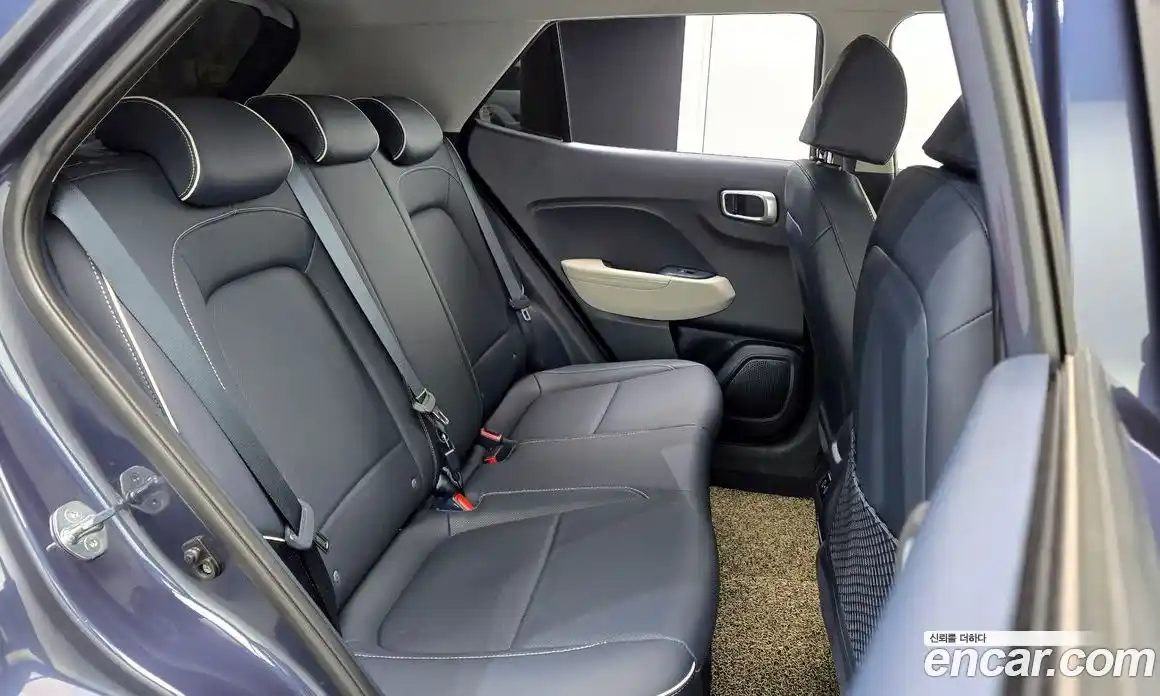 Hyundai Venue 2024 1.6 Автомат в Москве № 107837, фото 16