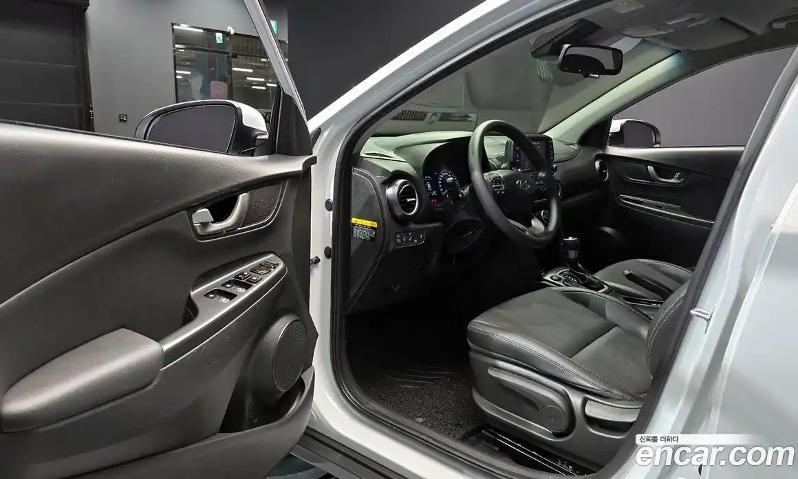 Hyundai Kona 2018 1.6 Автомат в Москве № 108733, фото 14