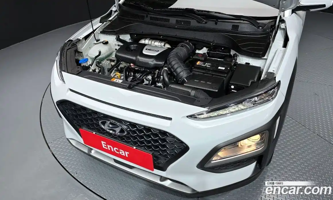 Hyundai Kona 2018 1.6 Автомат в Москве № 108733, фото 9