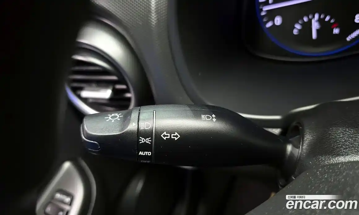 Hyundai Kona 2018 1.6 Автомат в Москве № 108733, фото 10