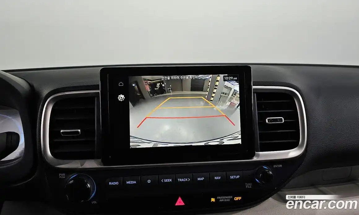 Hyundai Venue 2023 1.6 Автомат в Москве № 108883, фото 15