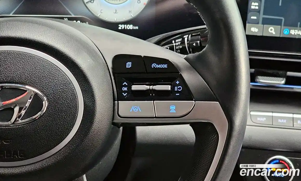 Hyundai Avante 2023 1.6 Автомат в Москве № 110280, фото 20