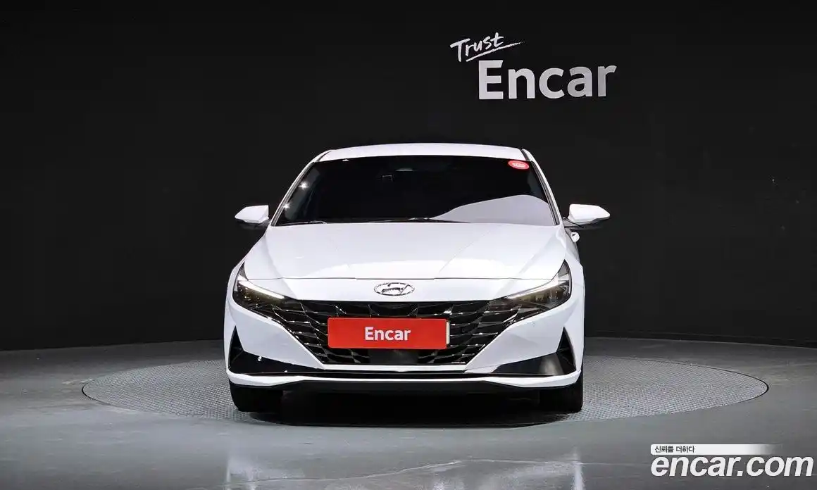 Hyundai Avante 2023 1.6 Автомат в Москве № 110280, фото 3