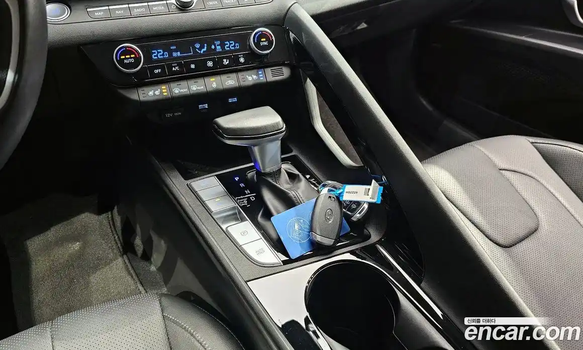 Hyundai Avante 2023 1.6 Автомат в Москве № 110280, фото 9