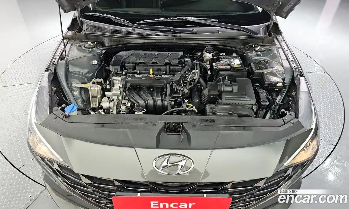 Hyundai Avante 2023 1.6 Автомат в Москве № 111948, фото 13