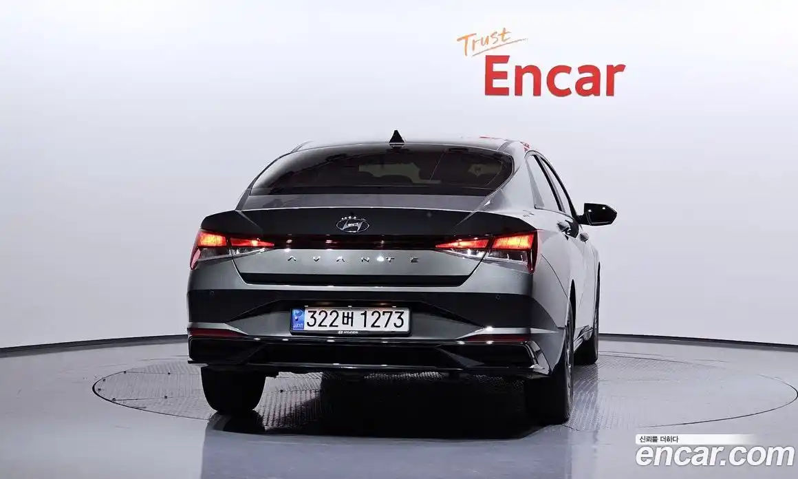 Hyundai Avante 2023 1.6 Автомат в Москве № 111948, фото 17