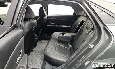 Hyundai Avante 2023 1.6 Автомат в Москве № 111948, миниатюра 7