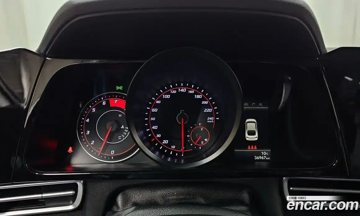 Hyundai Avante 2023 1.6 Автомат в Москве № 112123, фото 10