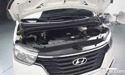 Hyundai Starex 2021 2.5 Автомат в Москве № 112442, миниатюра 11