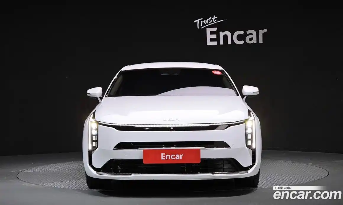 Kia K8 2025 1.6 Автомат в Москве № 114106, фото 3