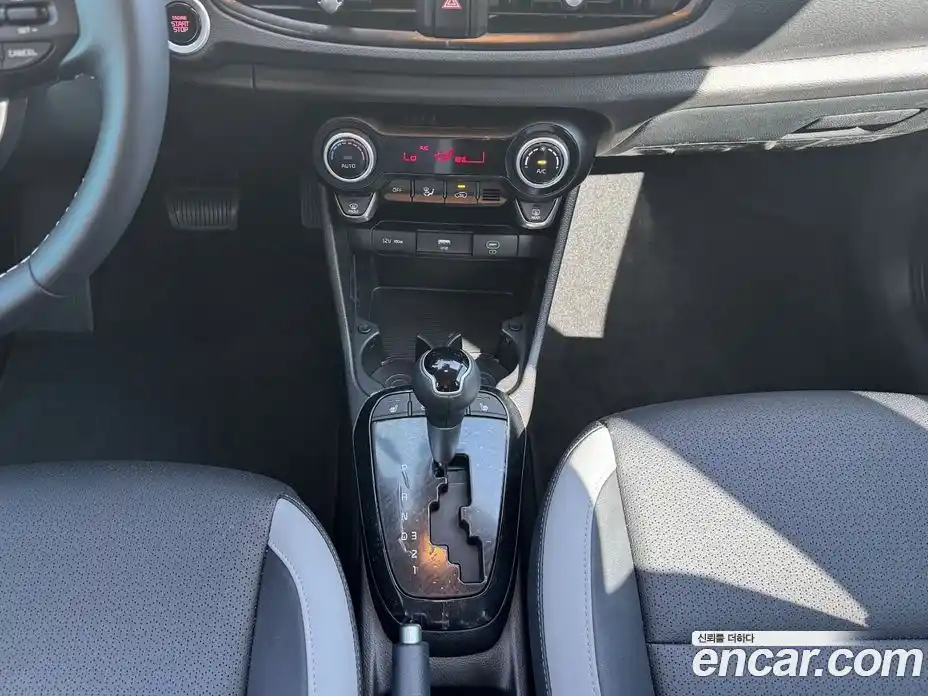 Kia Morning 2025 1.0 Автомат в Москве № 114231, фото 15