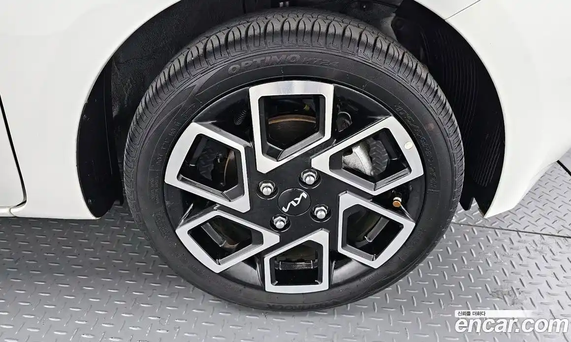 Kia Ray 2025 1.0 Автомат в Москве № 114636, фото 8