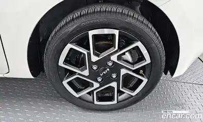 Kia Ray 2025 1.0 Автомат в Москве № 114636, миниатюра 8