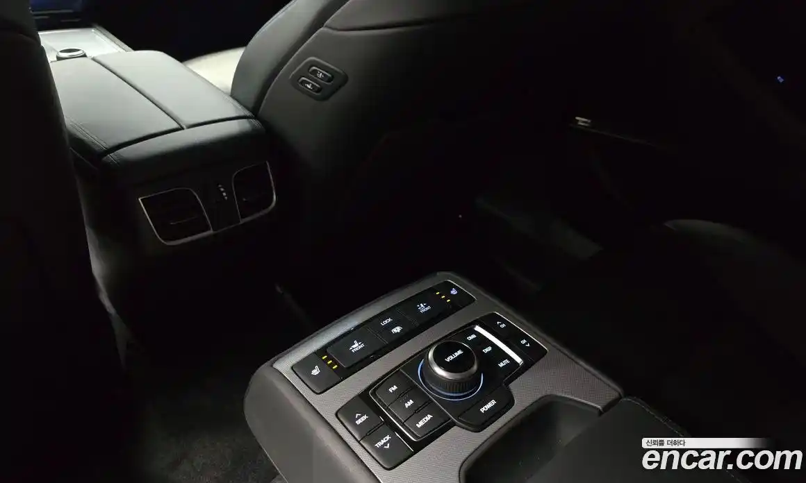 Genesis G80 2017 3.3 Автомат в Москве № 117862, фото 7