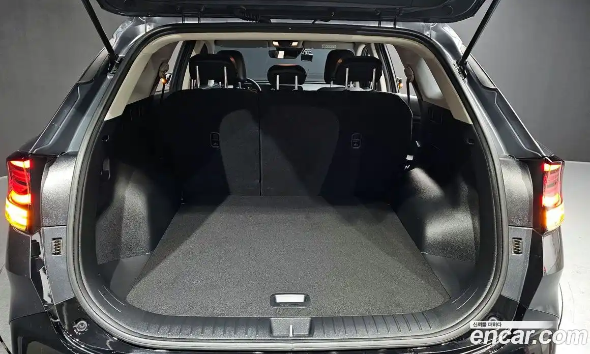 Kia Sportage 2023 1.6 Автомат в Москве № 128717, фото 20