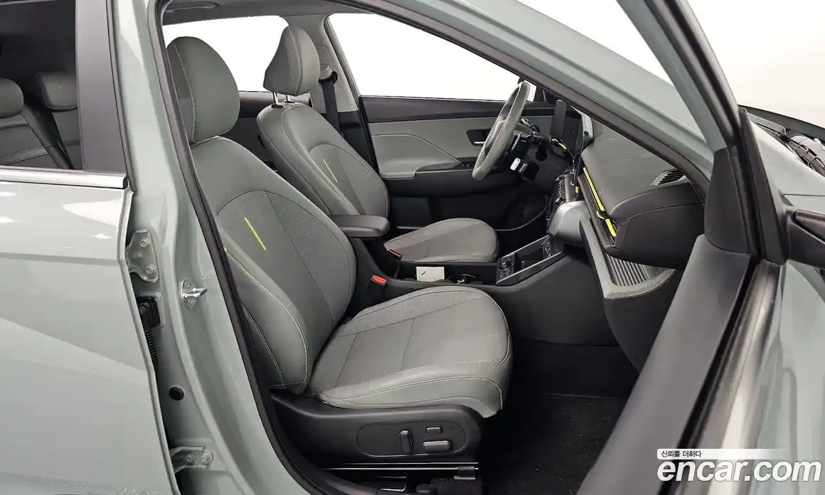 Hyundai Kona 2023 1.6 Автомат в Москве № 130553, фото 16