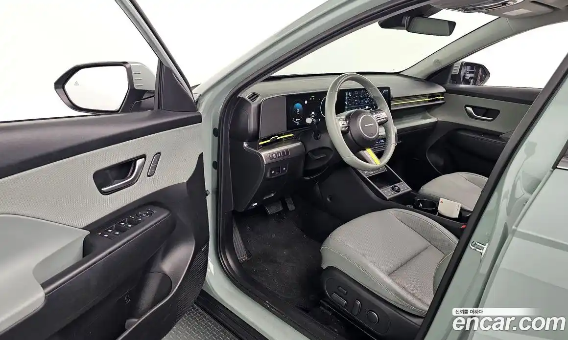 Hyundai Kona 2023 1.6 Автомат в Москве № 130553, фото 18